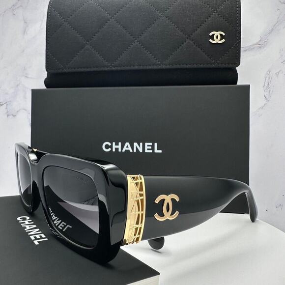 New CHANEL Sunglasses - Picture 16 of 16